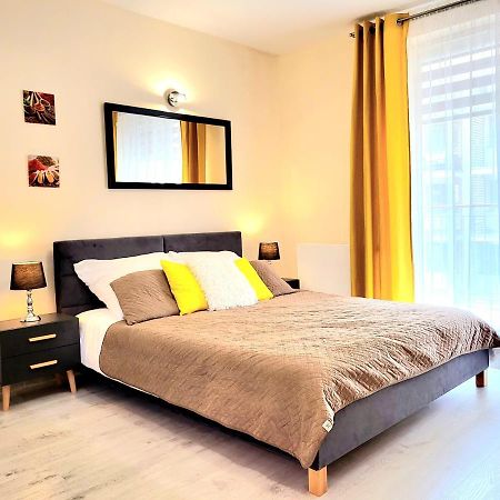Cracow Novum Apartment Downtown 4 Persons Krasków Εξωτερικό φωτογραφία