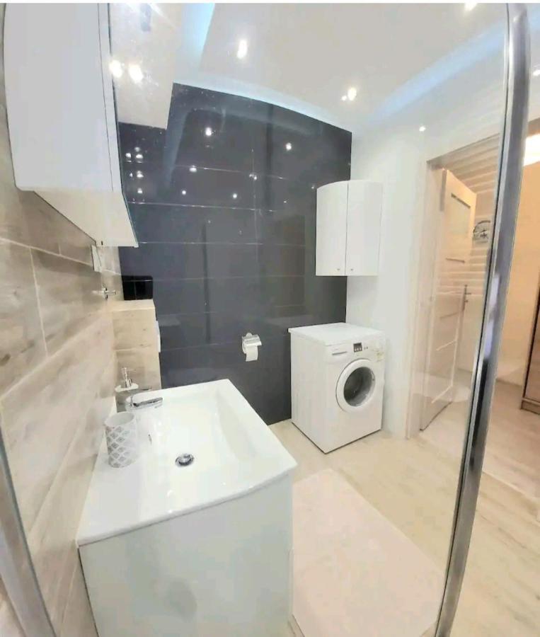 Cracow Novum Apartment Downtown 4 Persons Krasków Εξωτερικό φωτογραφία