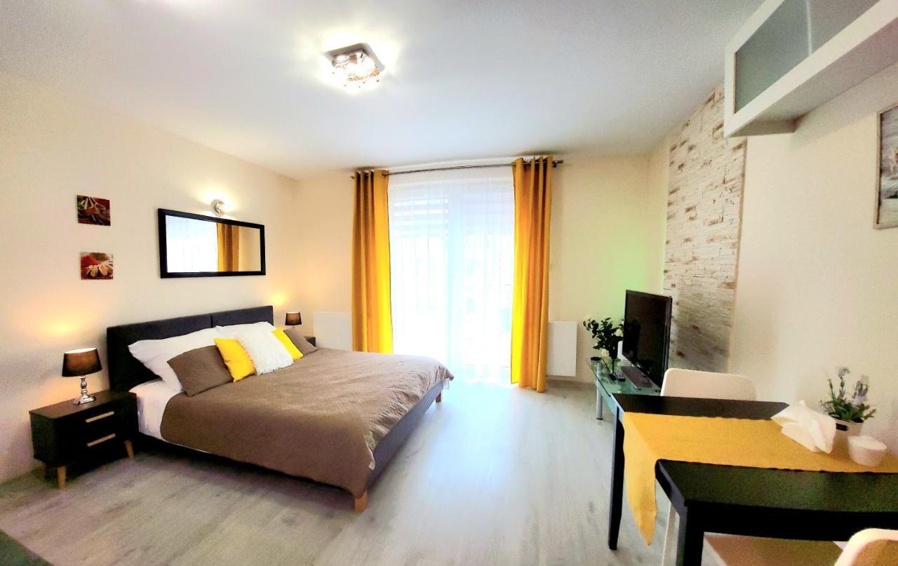 Cracow Novum Apartment Downtown 4 Persons Krasków Εξωτερικό φωτογραφία