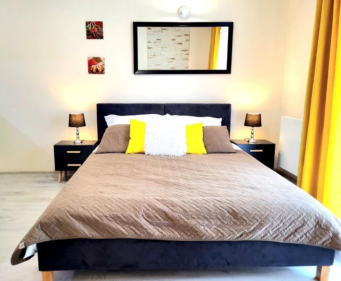 Cracow Novum Apartment Downtown 4 Persons Krasków Εξωτερικό φωτογραφία